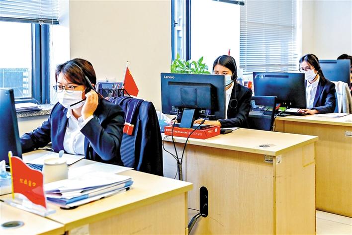 智慧領(lǐng)航 便民利企——龍華區(qū)政數(shù)局加速打造“智慧龍華”咨詢服務(wù)新樣板